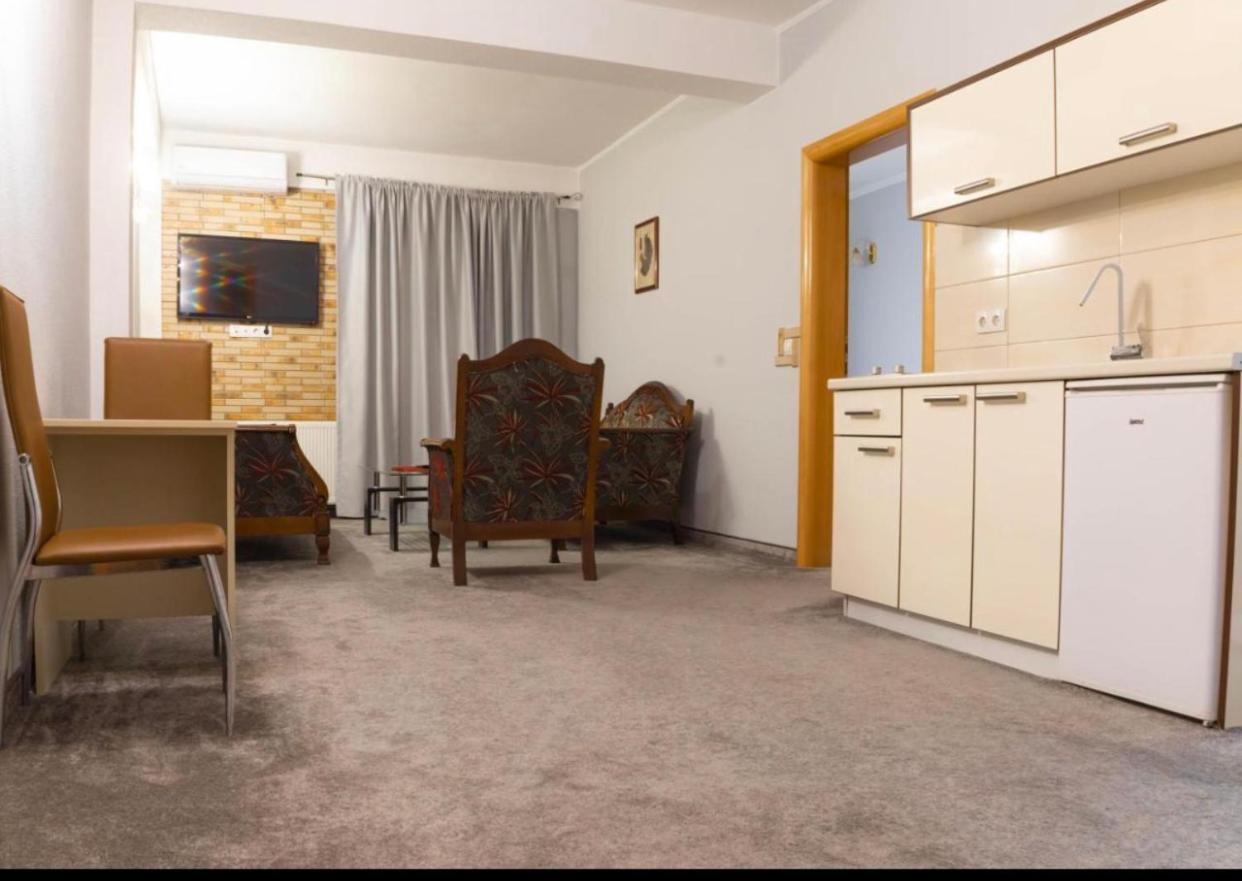 Apartmani I Sobe Centar Бугойно Екстериор снимка
